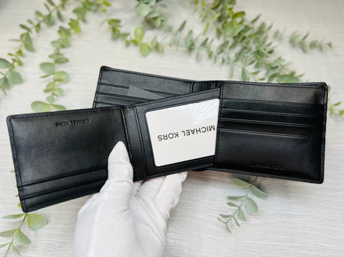 Michael kors Cooper Logo Billfold Wallet With insert