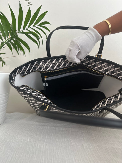 TORY BURCH GEO LOGO TOP ZIP TOTE