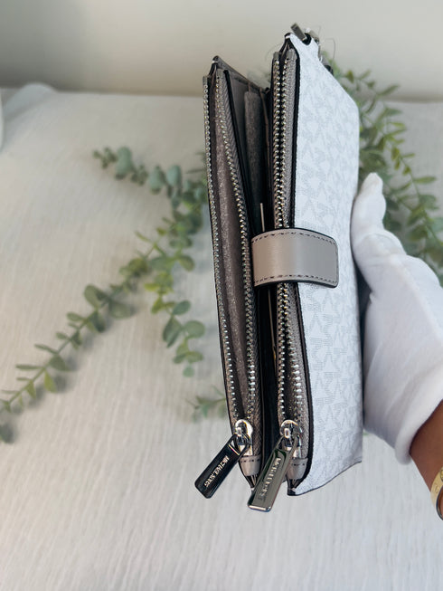 Michael kors double zip wallet