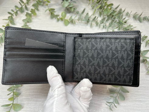 Michael kors Cooper Logo Billfold Wallet With insert